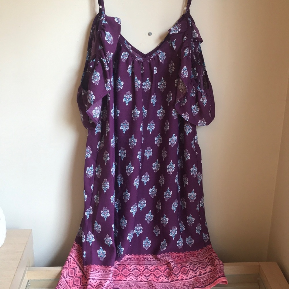 Bohemian dress with open shoulder detail